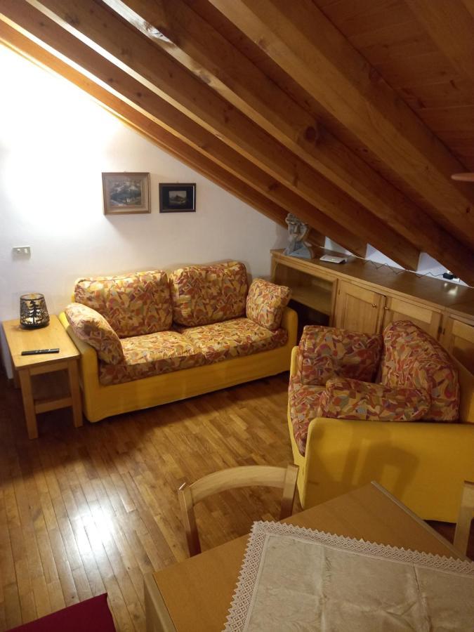 Apartamento Deliziosa Mansarda Con Vista Dolomiti San Vito di Cadore Exterior foto